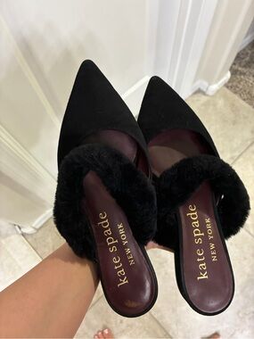 kate spade Black Pointed-Toe Faux-Fur Slip-On Mules